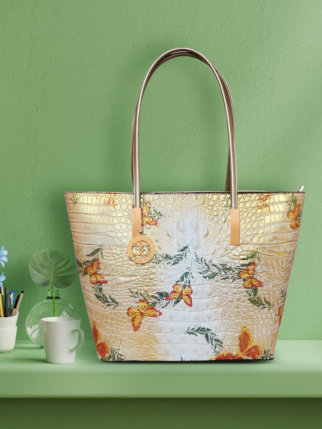 

ESBEDA Gold-Toned Floral Printed PU Structured Shoulder Bag