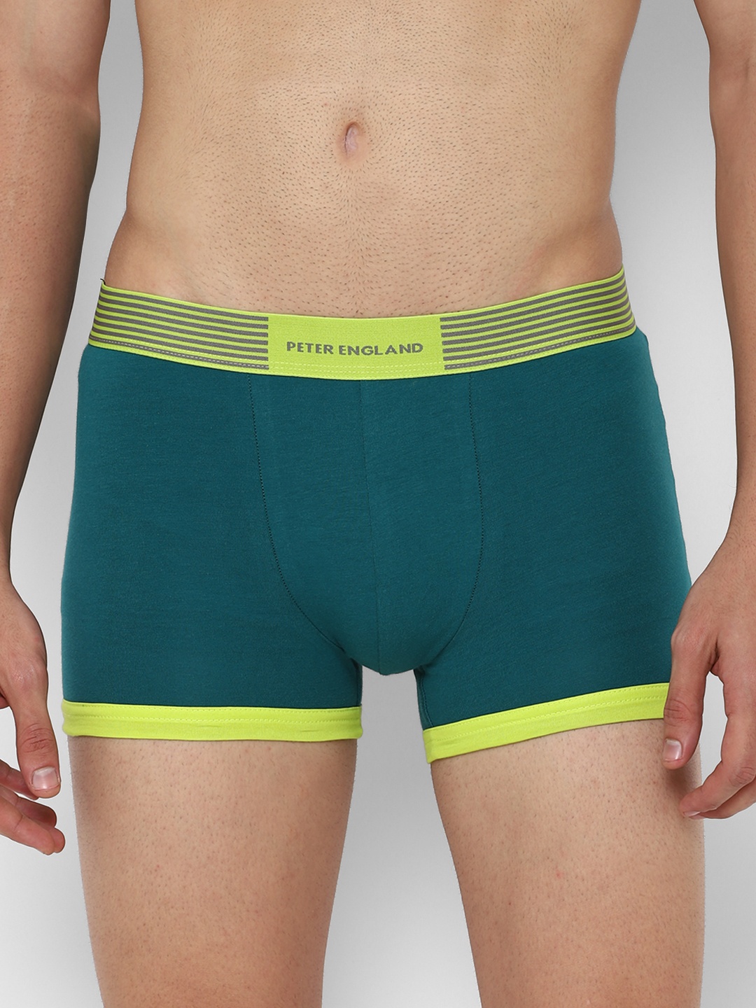 

Peter England Men Green Solid Trunk PIWTOL9156048N