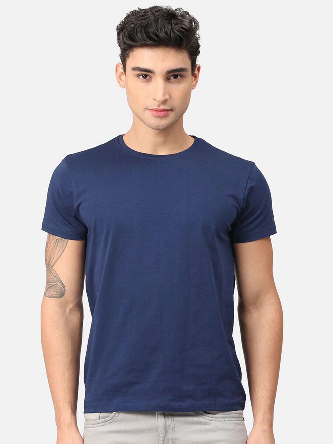 

Snitch Men Navy Blue 4 Way Stretch Round Neck Cotton T-shirt