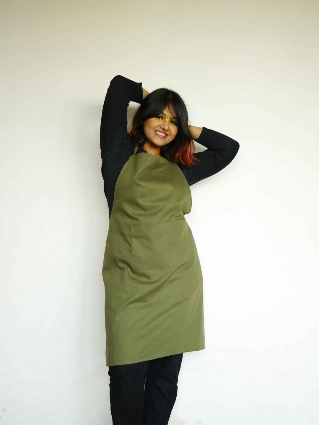 

Ariana Unisex Olive Green Solid Aprons