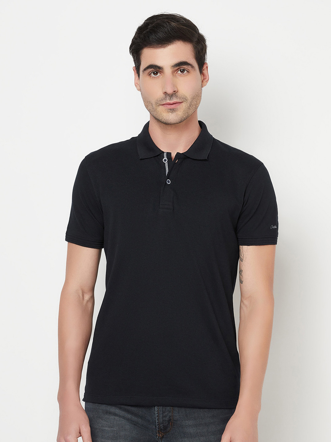 

Octave Men Navy Blue Solid Polo Collar T-shirt
