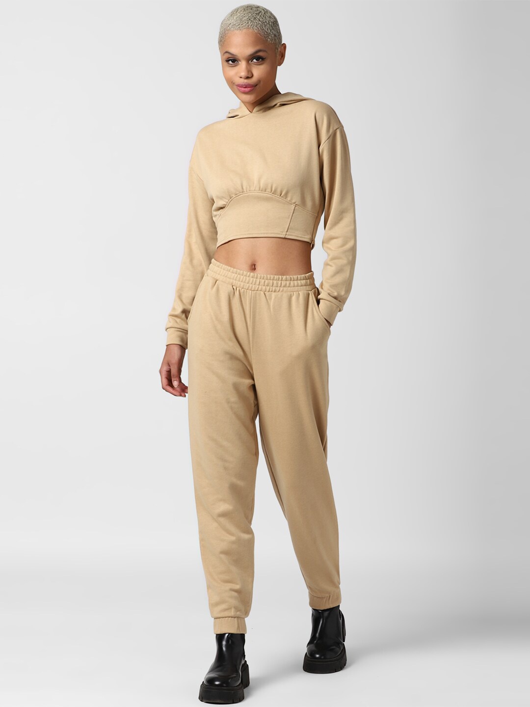 

FOREVER 21 Women Tan Solid Crop Sweatshirt with Joggers
