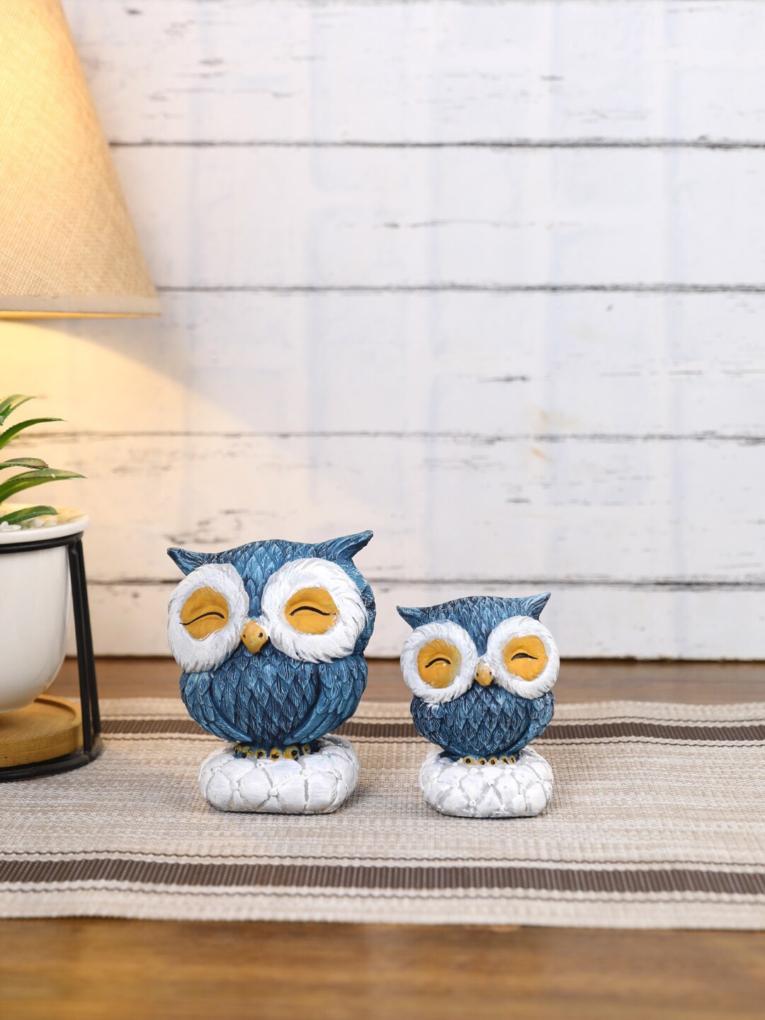 

CraftVatika Set Of 2 Blue & White Mother Owl with Baby Owl Decorative Showpiece, Multi