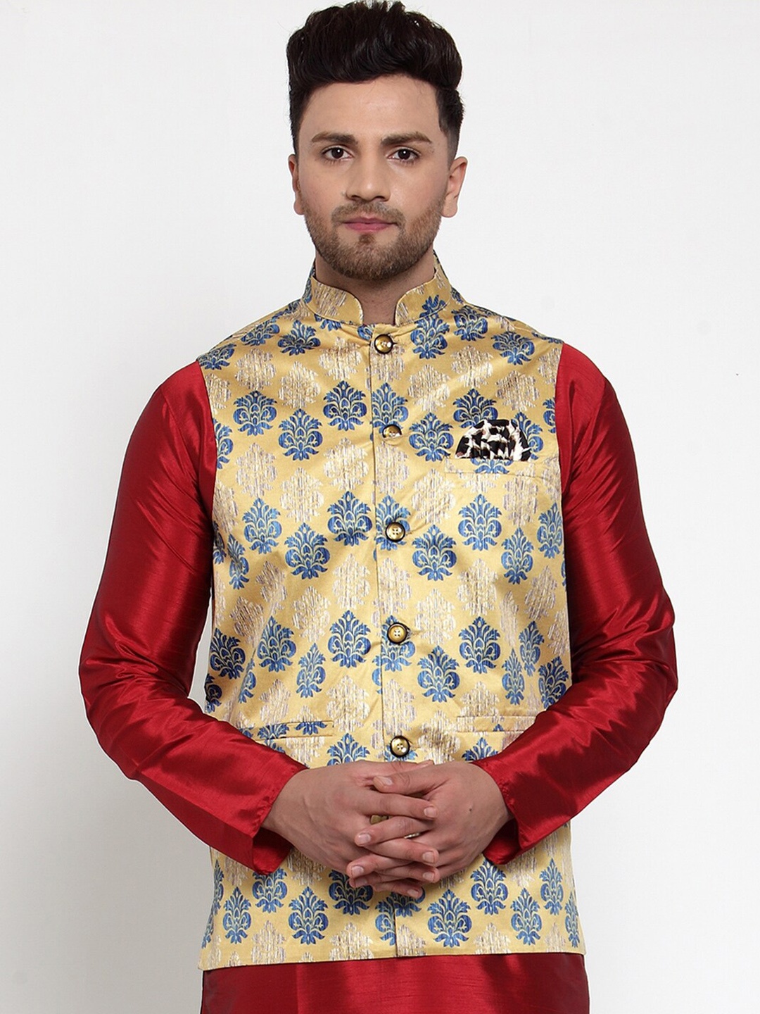 

Jompers Men Gold-Coloured & Blue Digital Printed Waistcoat