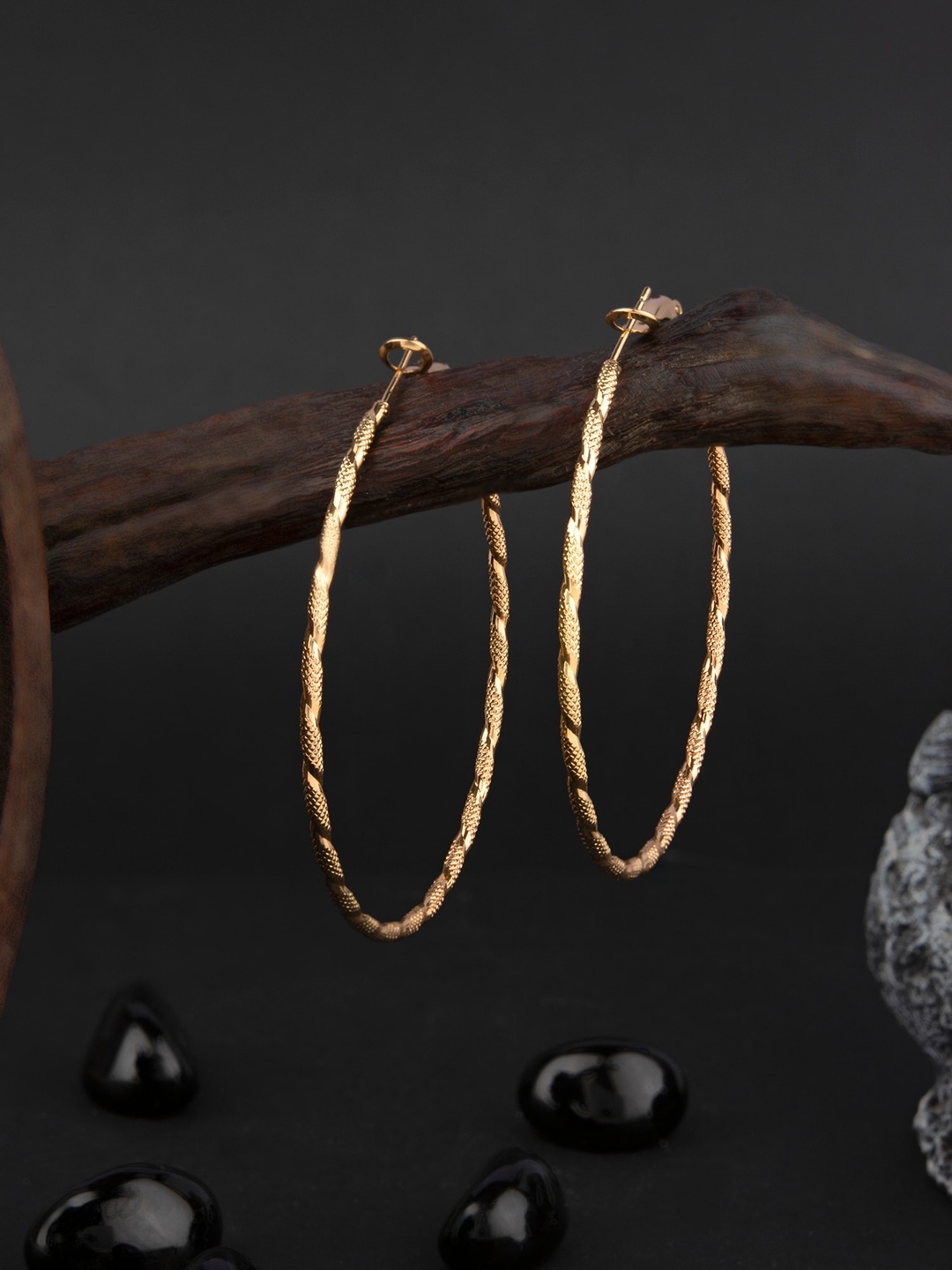 

E2O Gold-Toned Contemporary Half Hoop Earrings