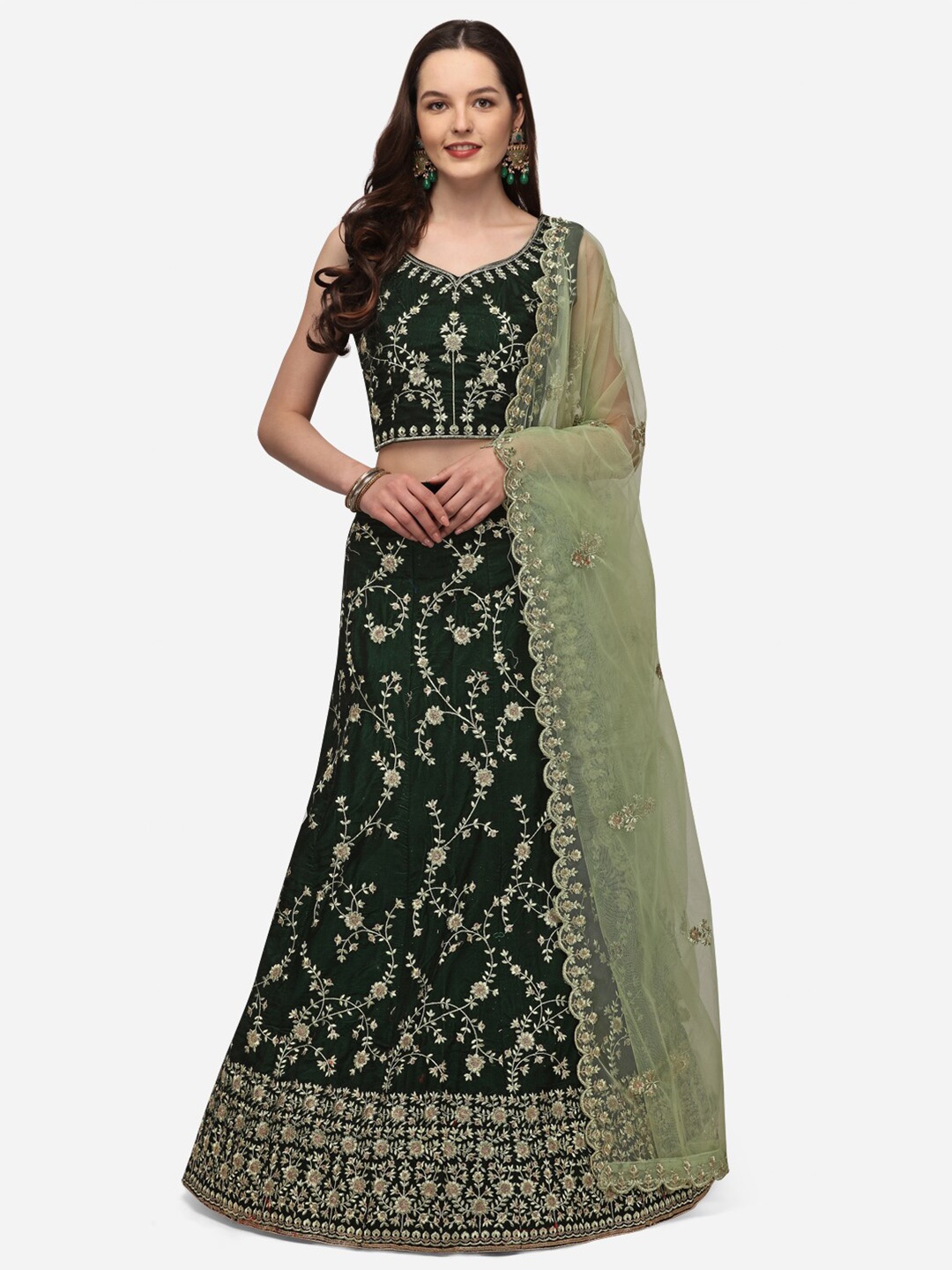 

VRSALES Green & Silver-Toned Embroidered Sequinned Semi-Stitched Lehenga & Unstitched Blouse With Dupatta