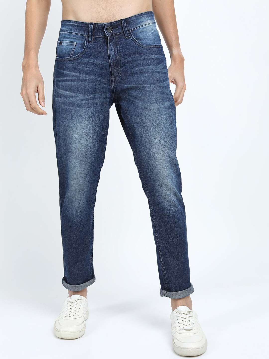 

HIGHLANDER Men Blue Light Fade Stretchable Tapered Fit Jeans