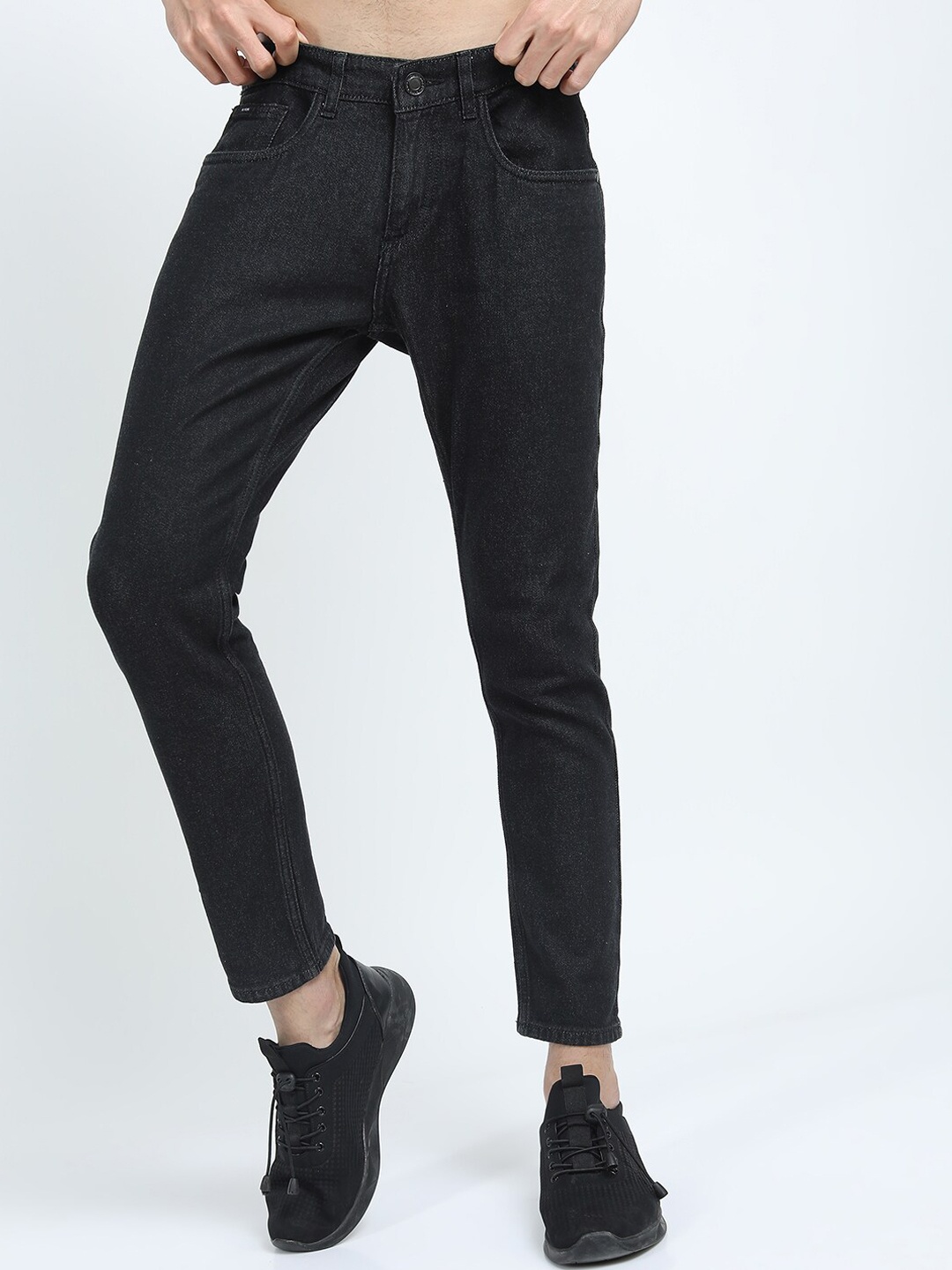 

HIGHLANDER Men Black Tapered Fit Stretchable Jeans