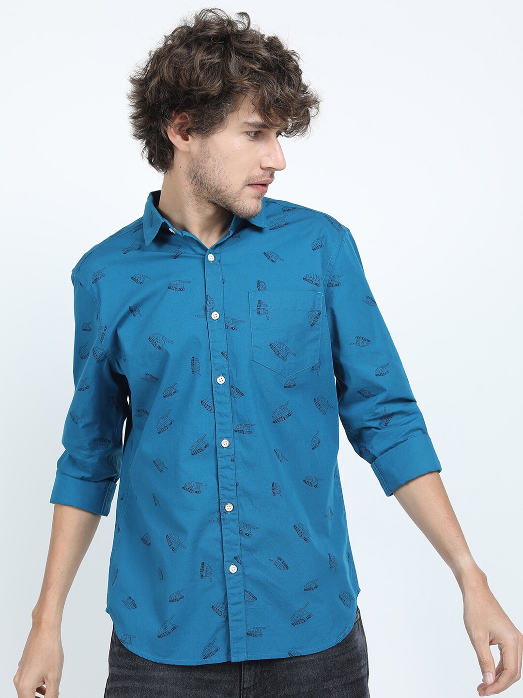 

HIGHLANDER Men Blue Slim Fit Printed Cotton Casual Shirt