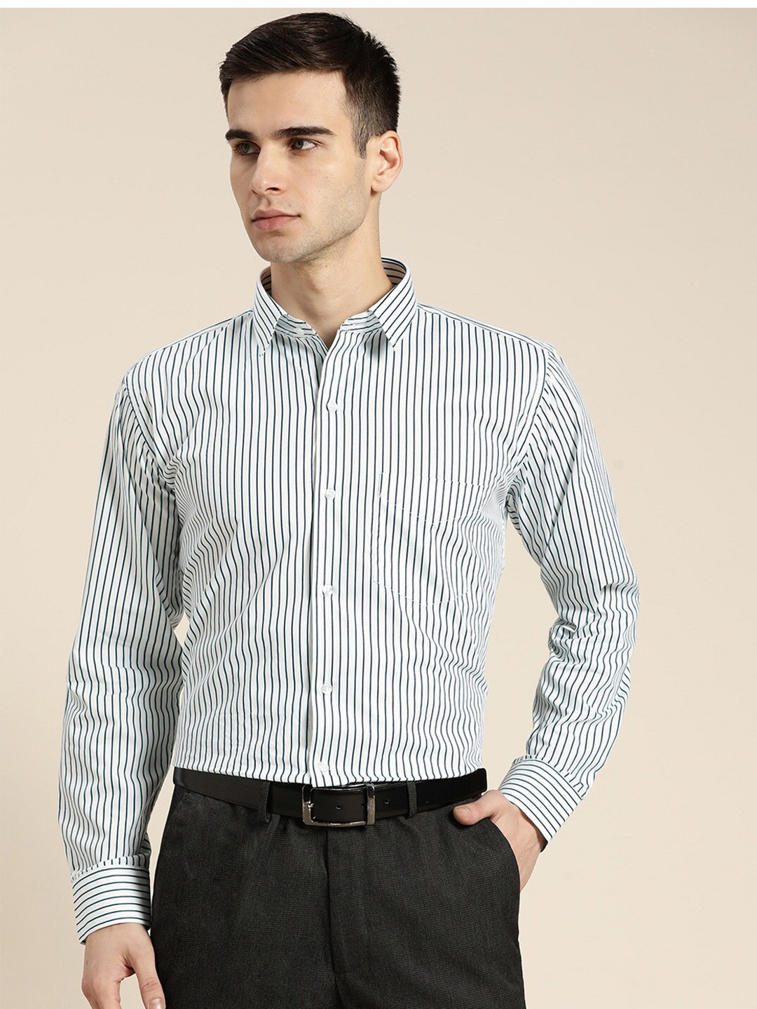 

Hancock Men White Slim Fit Vertical Striped Formal Shirt