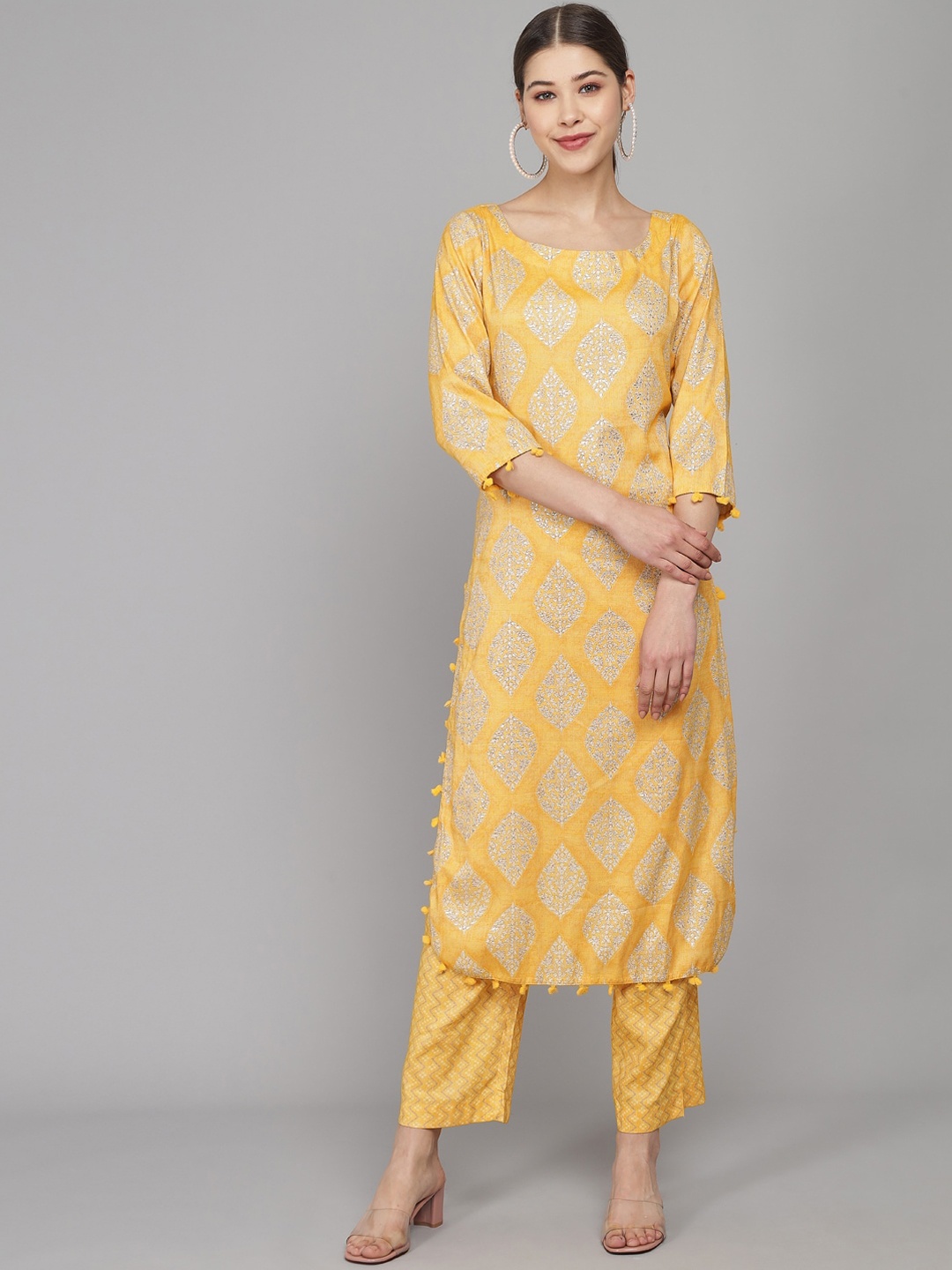 

Prakhya Women Yellow Ethnic Motifs Printed Kurta with Trousers