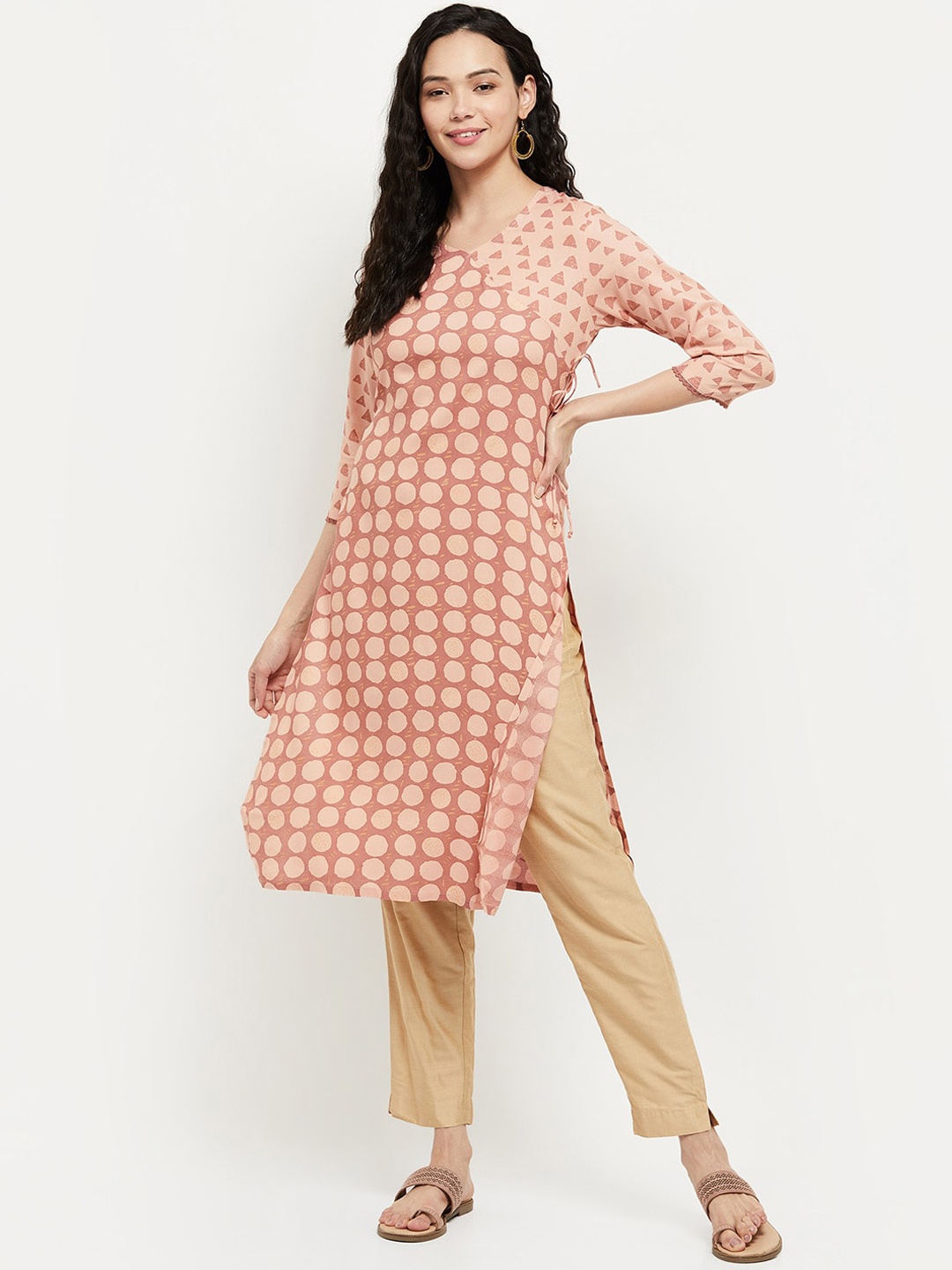 

max Women Beige & Peach-Coloured Polka Dot Printed Kurta