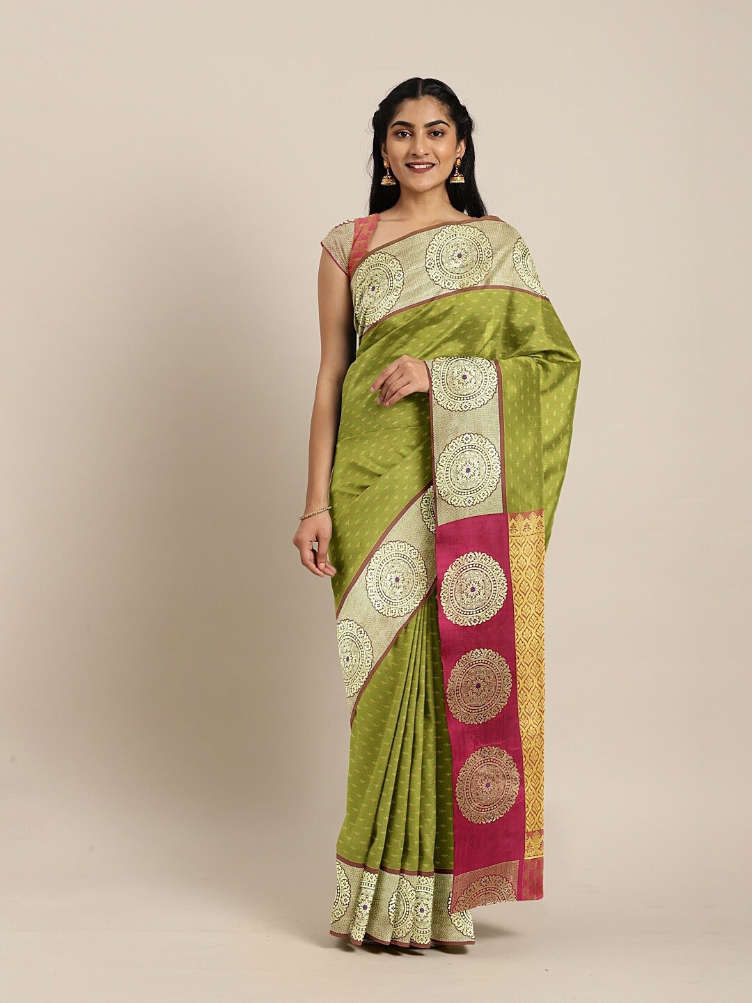 

The Chennai Silks Green & Fuchsia Ethnic Motifs Zari Art Silk Fusion Saree