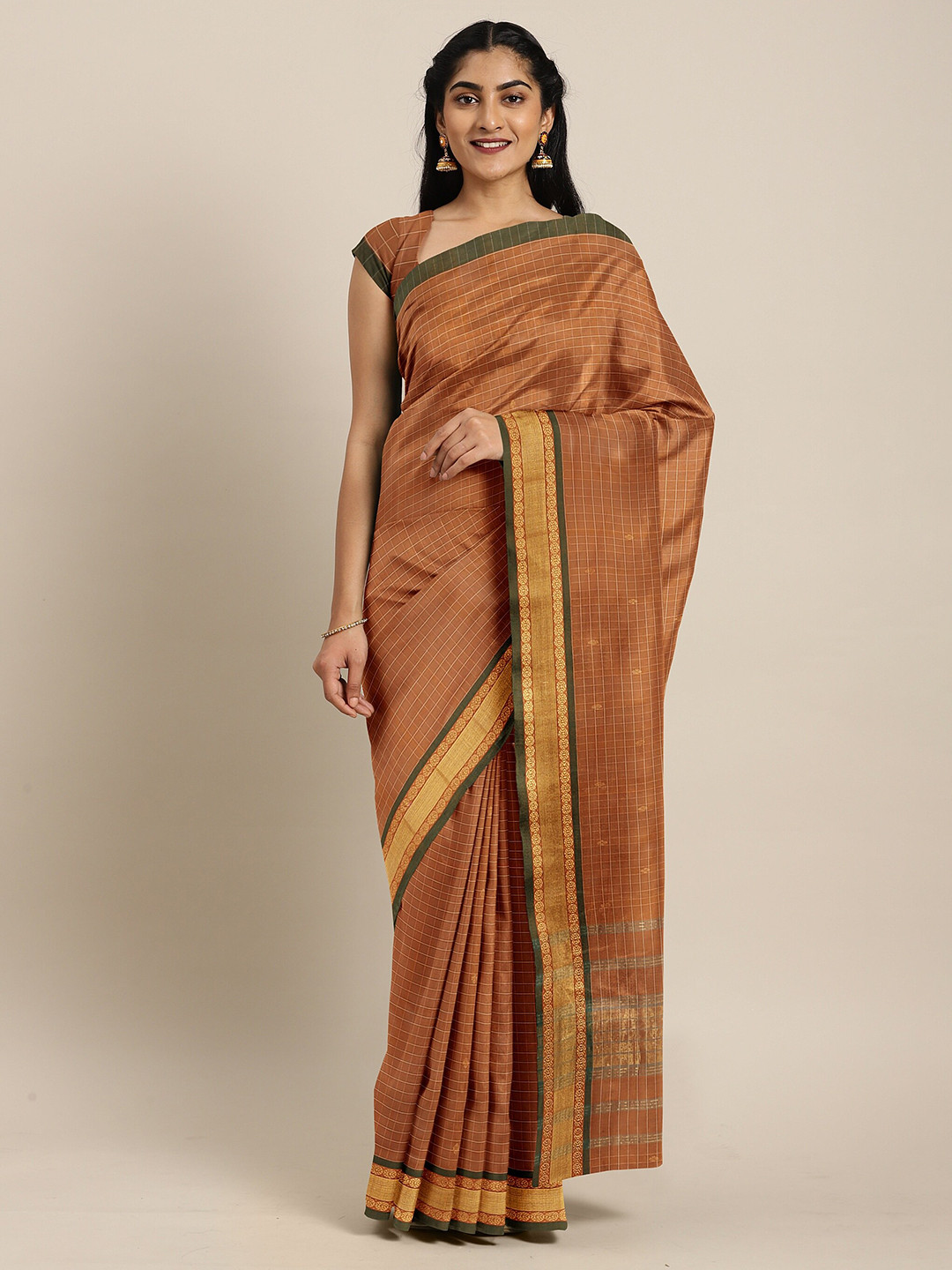 

The Chennai Silks Brown & Gold-Toned Checked Zari Pure Cotton Fusion Venkatgiri Saree