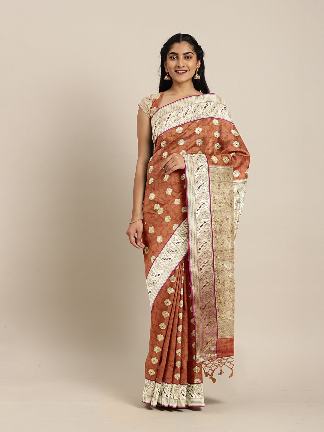 

The Chennai Silks Mustard & Silver-Toned Floral Zari Art Silk Saree