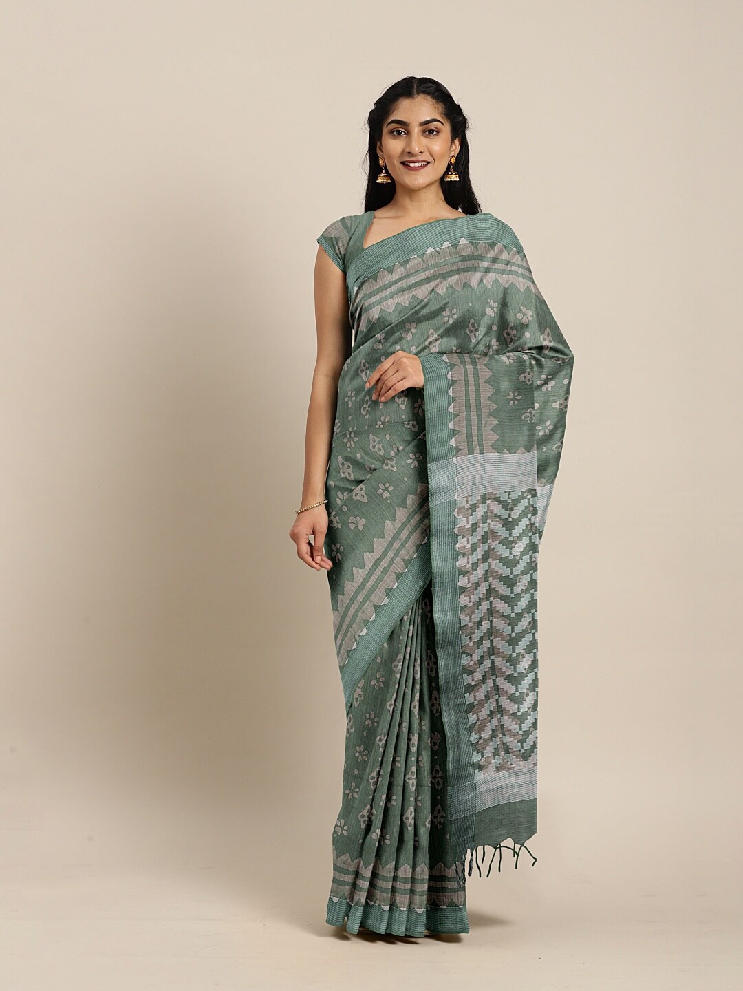 

The Chennai Silks Green & Silver-Toned Ethnic Motifs Zari Pure Cotton Chanderi Saree
