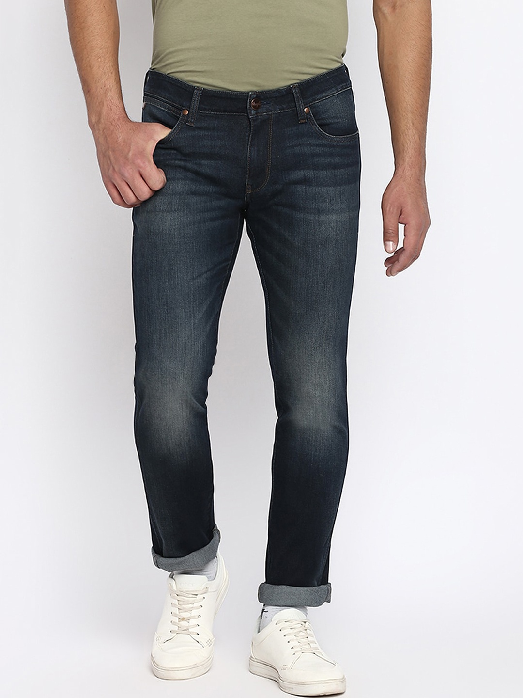 

Wrangler Men Navy Blue Skanders Slim Fit Low-Rise Light Fade Stretchable Jeans