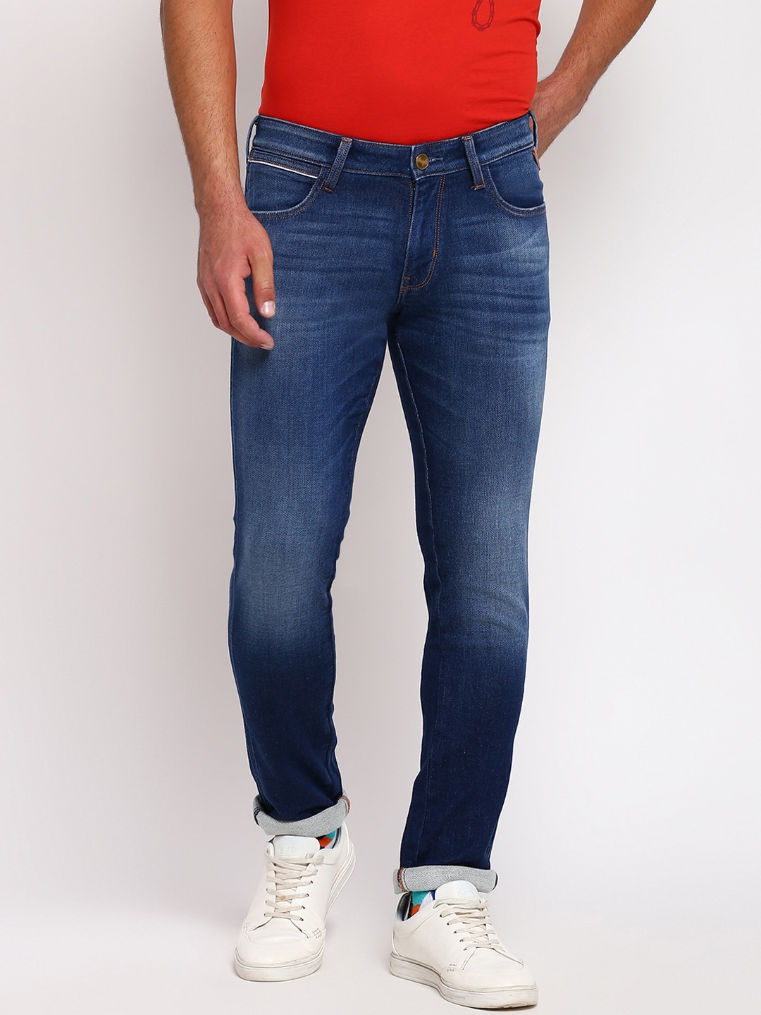

Wrangler Men Blue Skanders Slim Fit Light Fade Stretchable Jeans