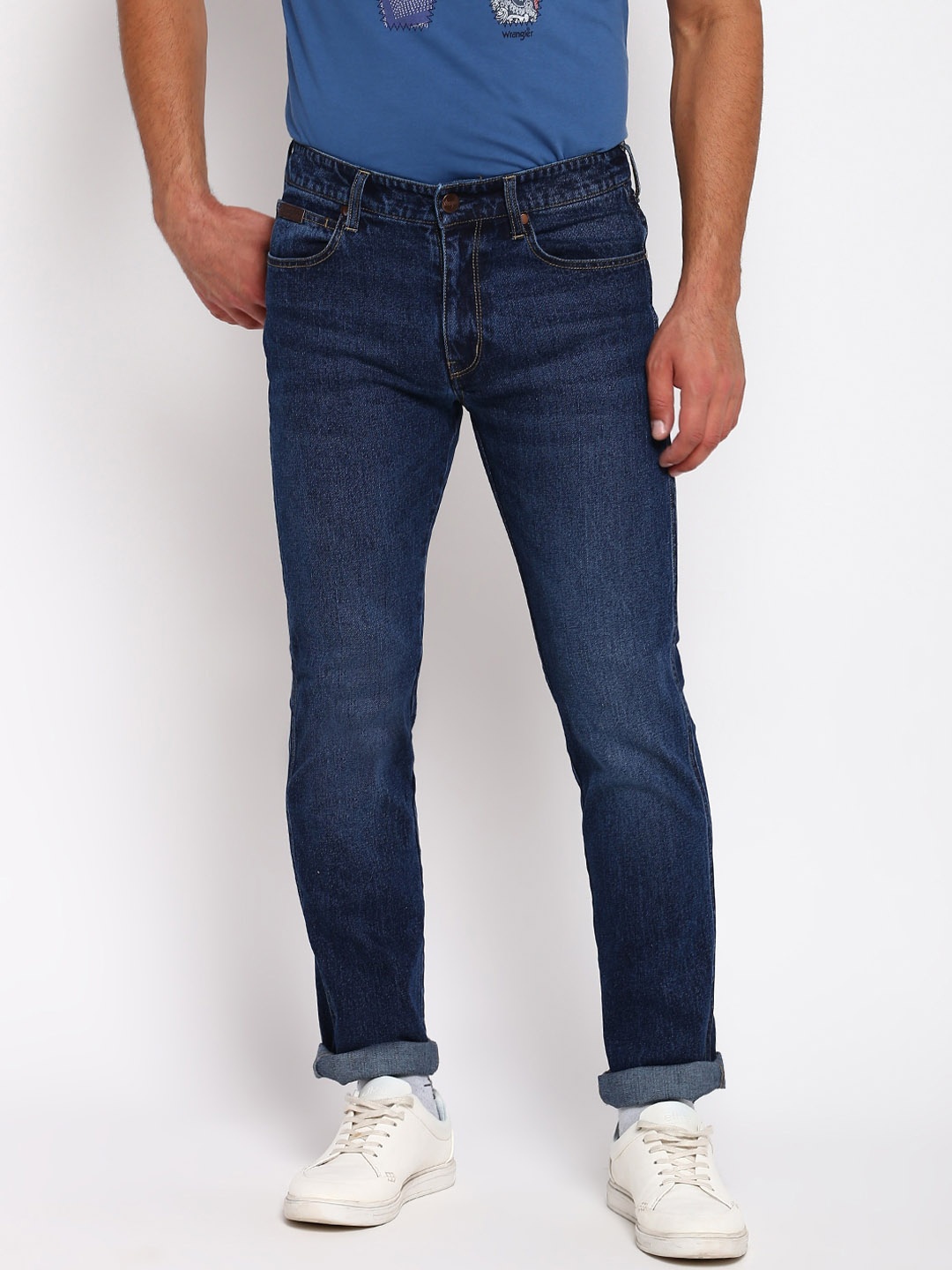 

Wrangler Men Blue Millard Light Fade Stretchable Jeans