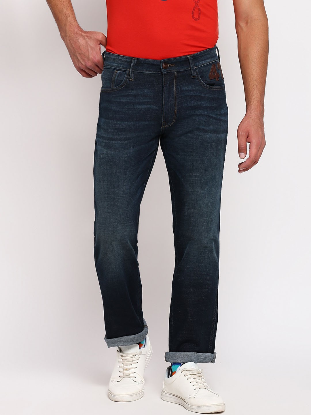 

Wrangler Men Blue Regular Fit Millard Light Fade Stretchable Jeans