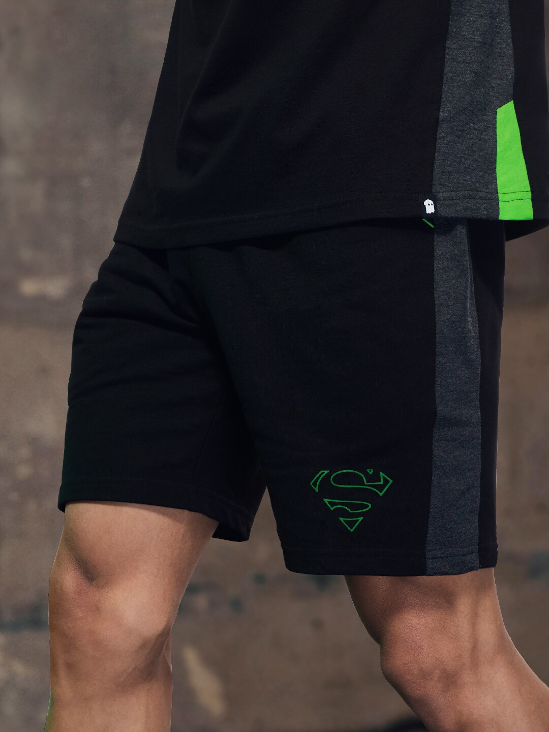 

The Souled Store Men Black & Green Superman Logo Shorts