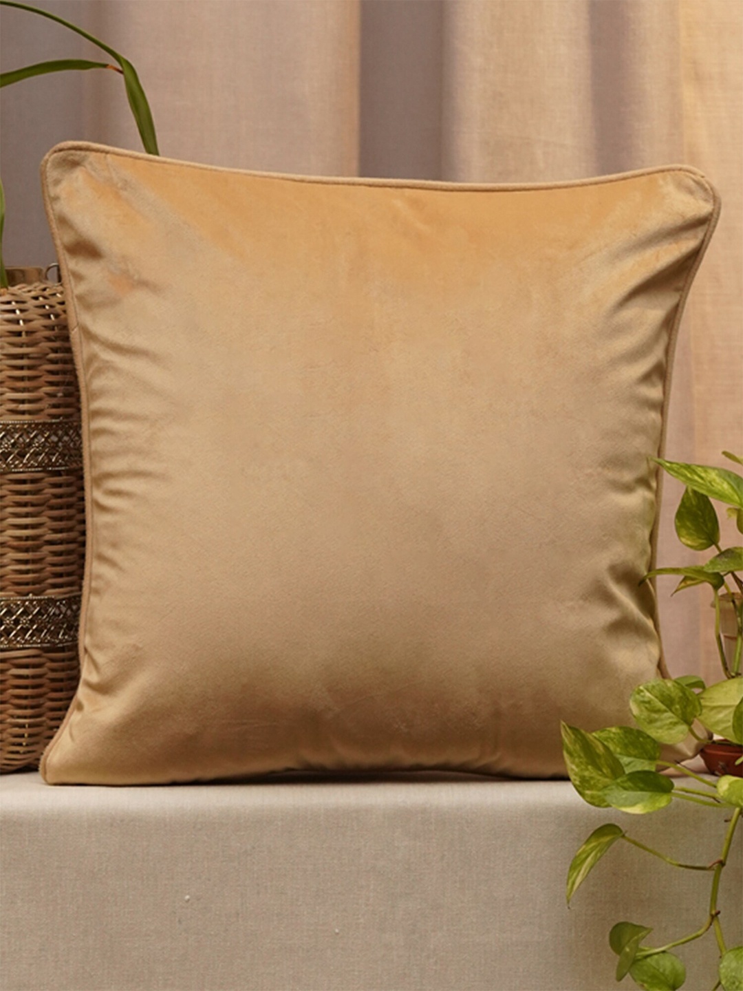 

ZEBA Beige Solid Velvet Square Cushion Covers