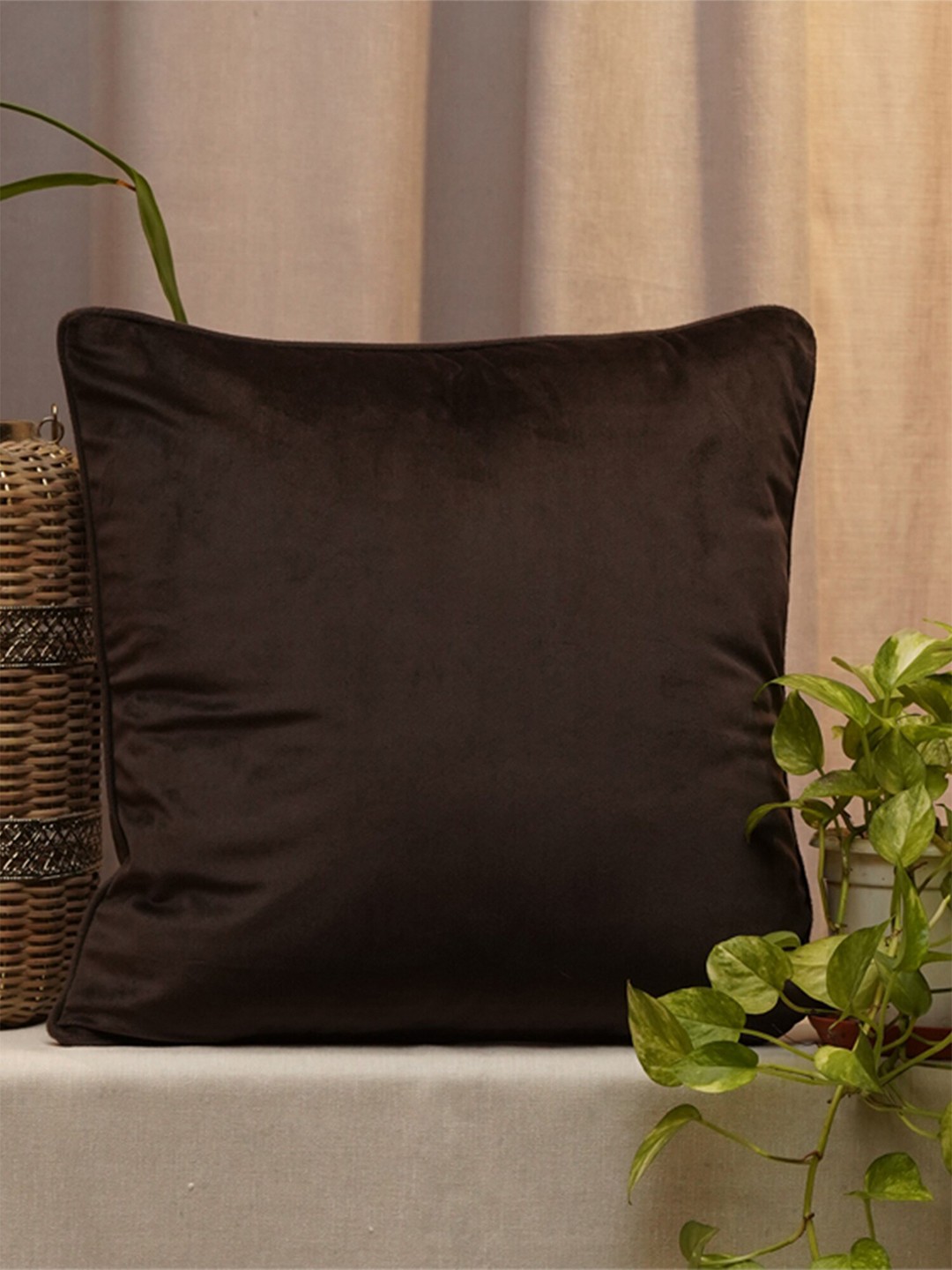

ZEBA Brown Solid Velvet Square Cushion Covers
