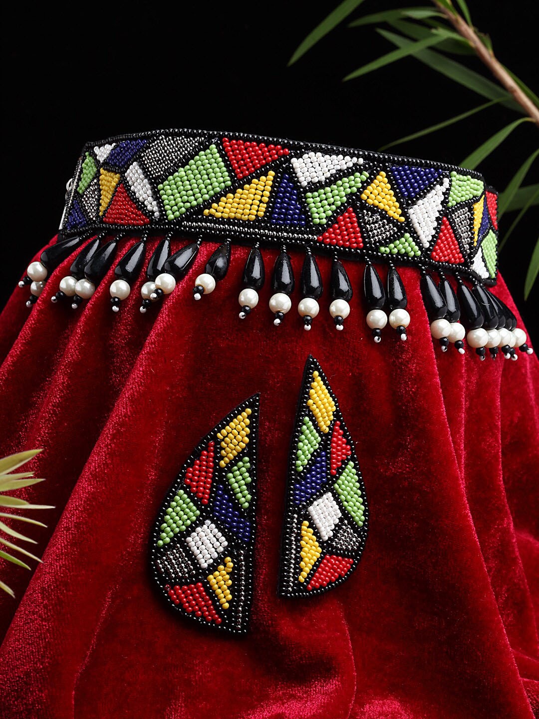 

Sargi Multi-Coloured Beads & Pearls Studded Jewellery Set