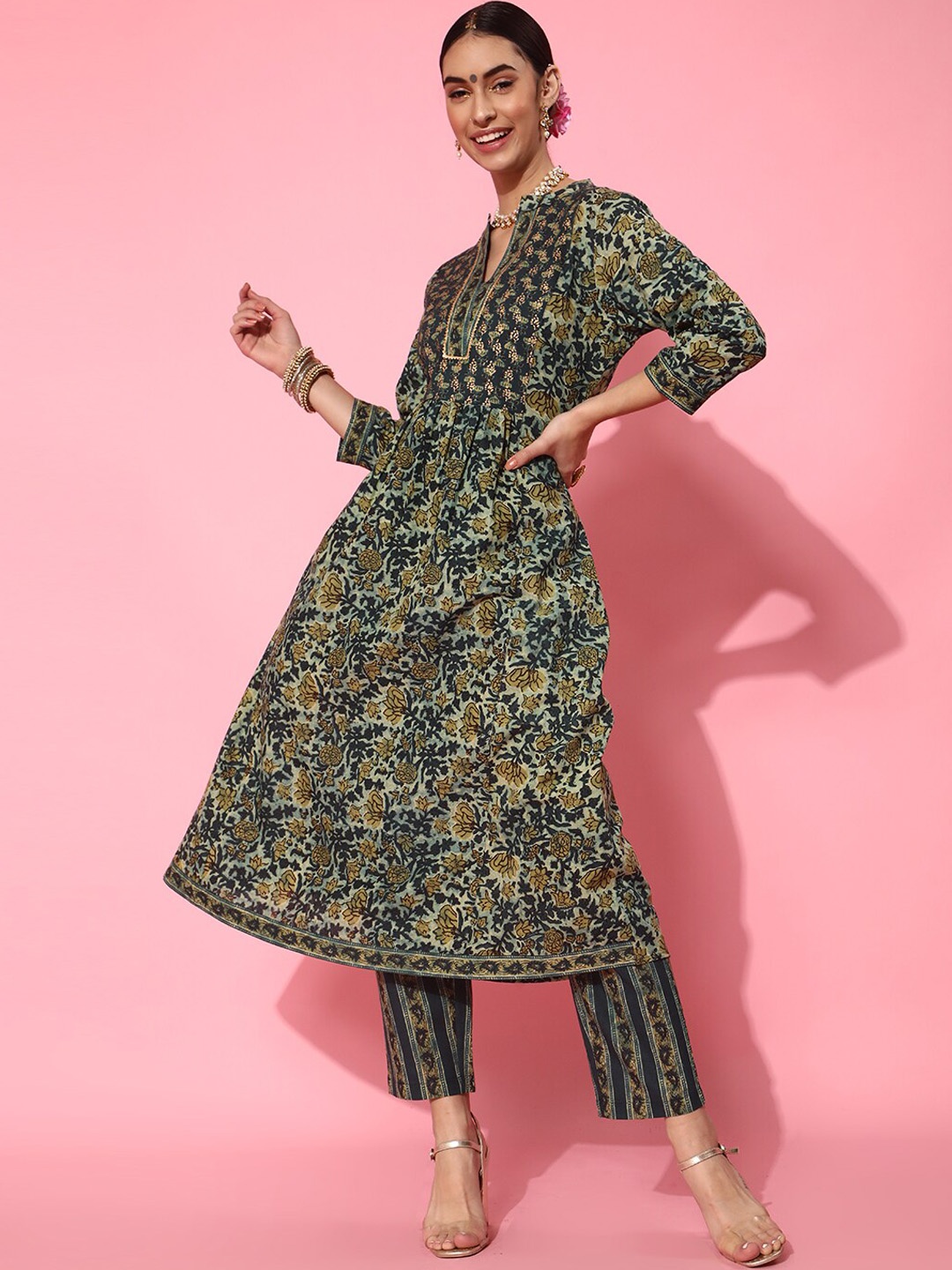 

STREET 9 Floral Pure Cotton Kurta Set, Multi