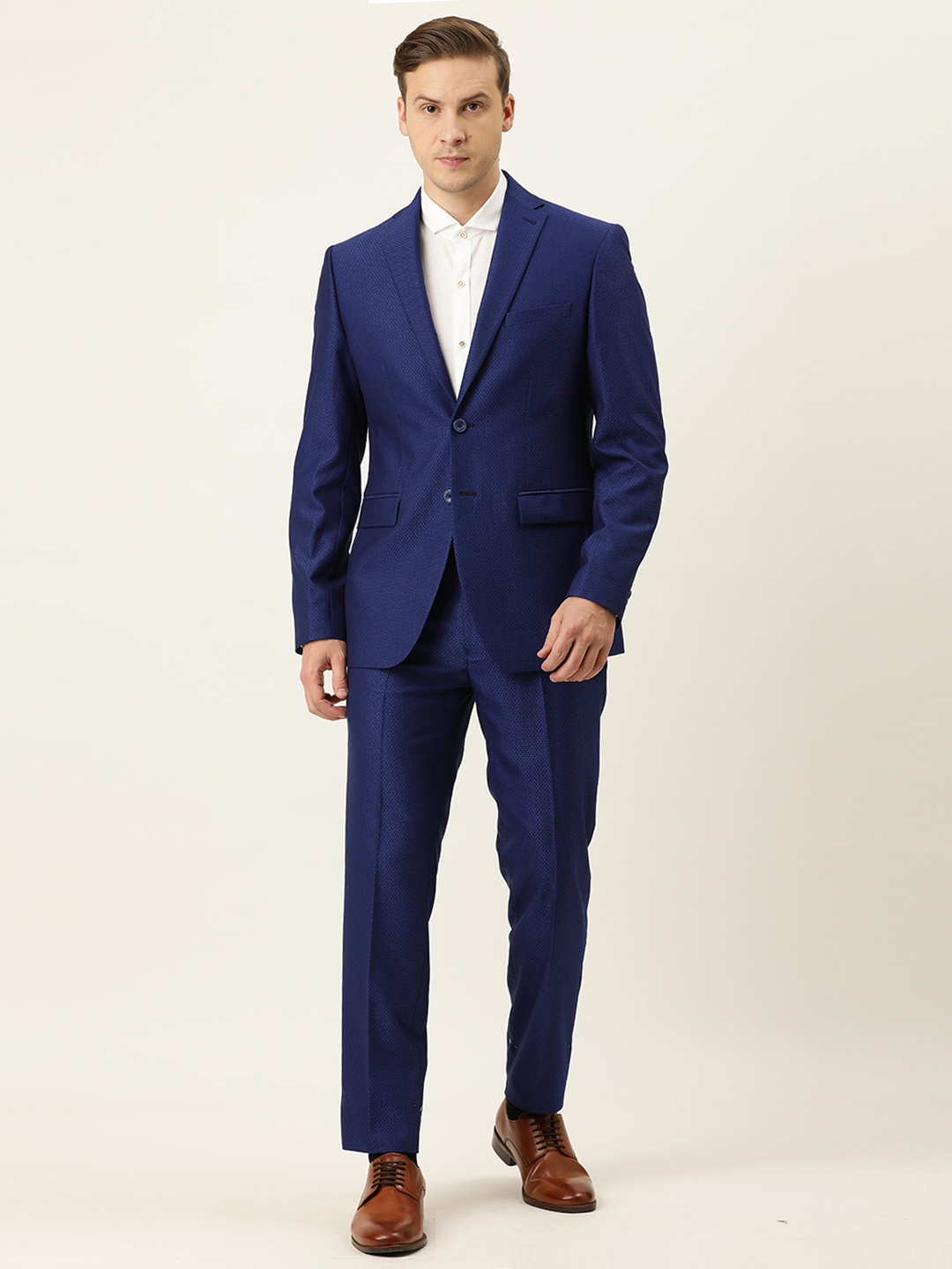 

Peter England Men Blue Self Design Single-Breasted Two Piece Suit