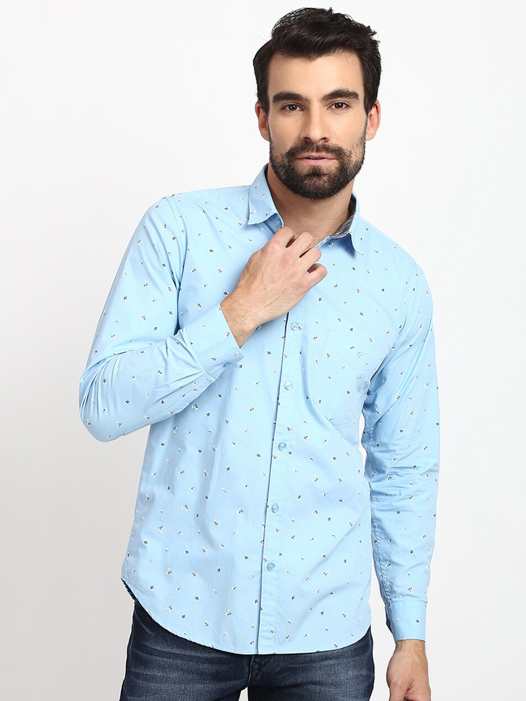 

V2 Value & Variety Men Blue Printed Casual Shirt