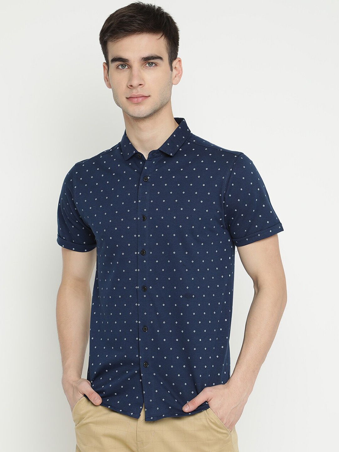 

V2 Value & Variety Men Blue Printed Casual Shirt