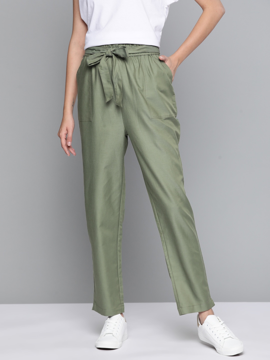 

Mast & Harbour Women Olive Green Solid Trousers