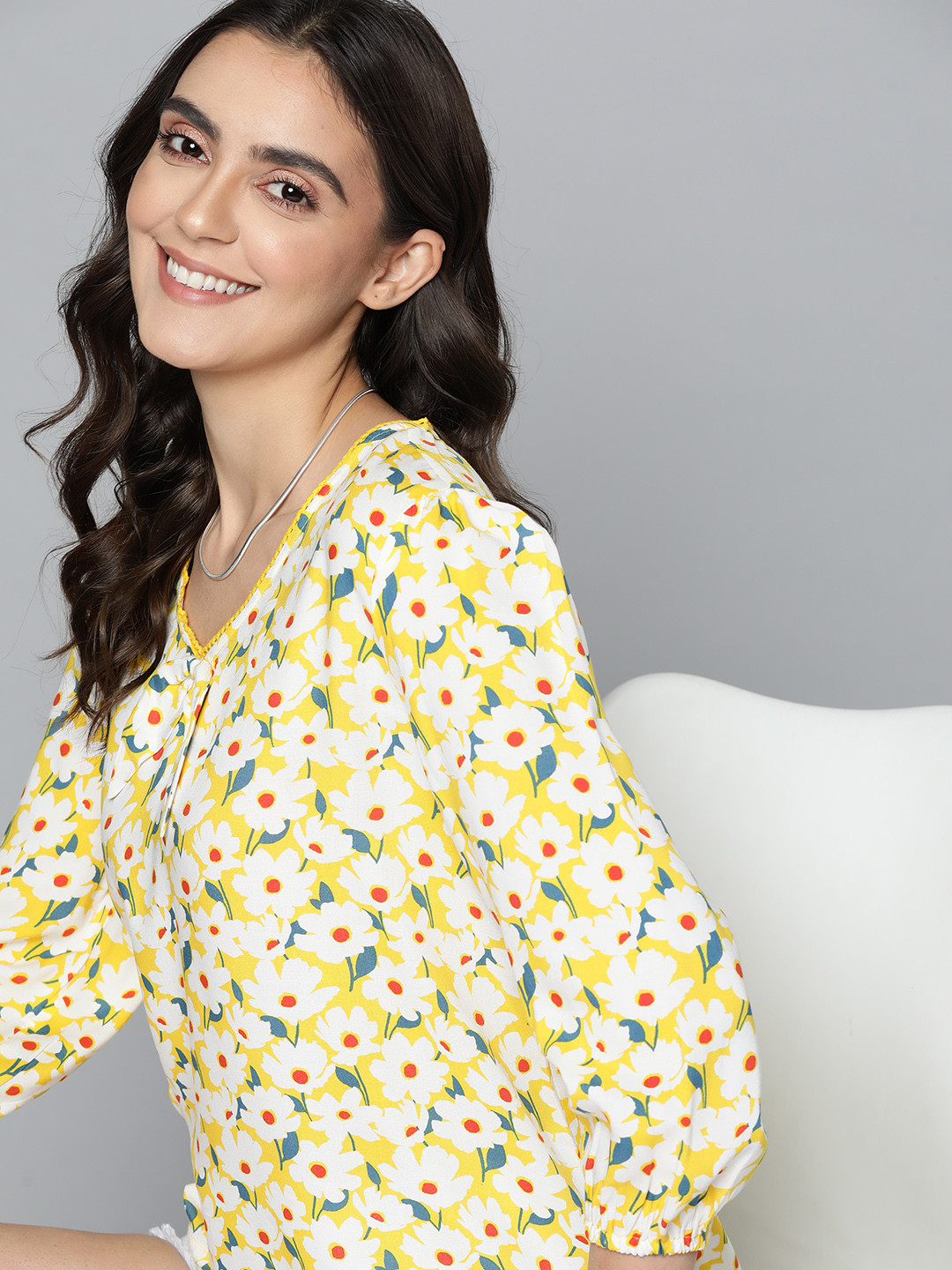 

Mast & Harbour Yellow & White Floral Print Top