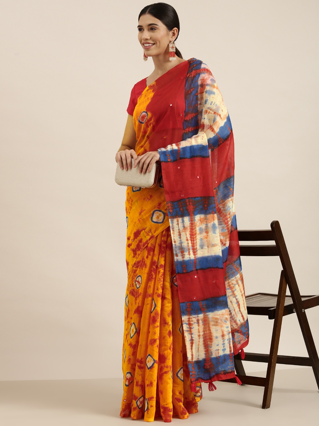 

Sangria Multicoloured Mirror Work Silk Cotton Saree, Multi