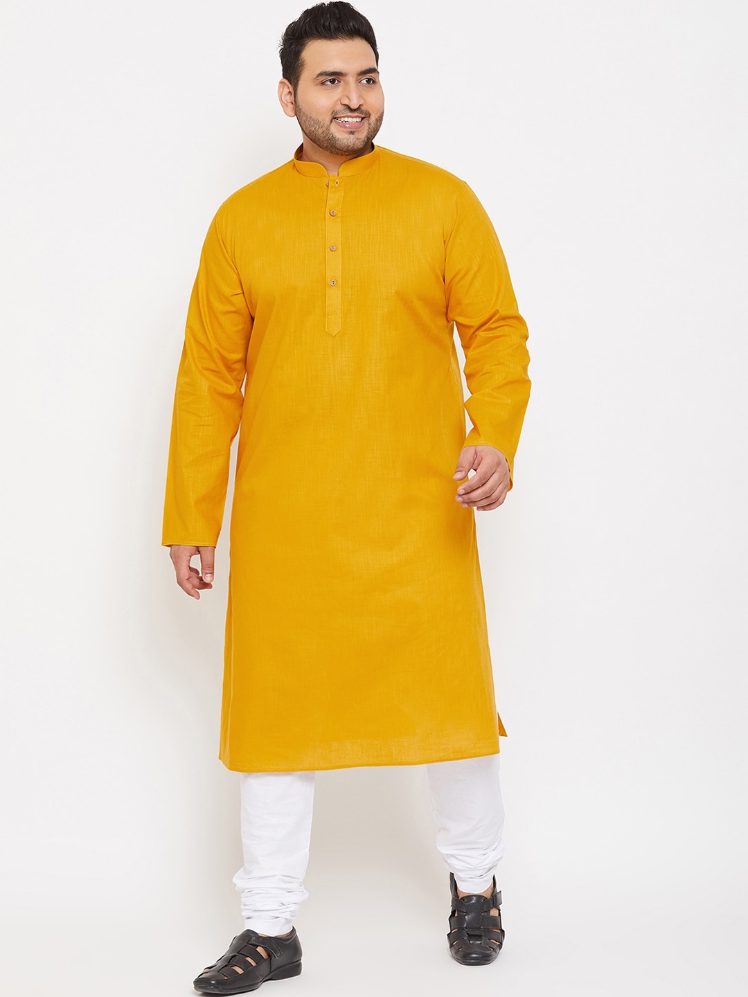 

VASTRAMAY PLUS Men Mustard Yellow Kurta With Pyjamas