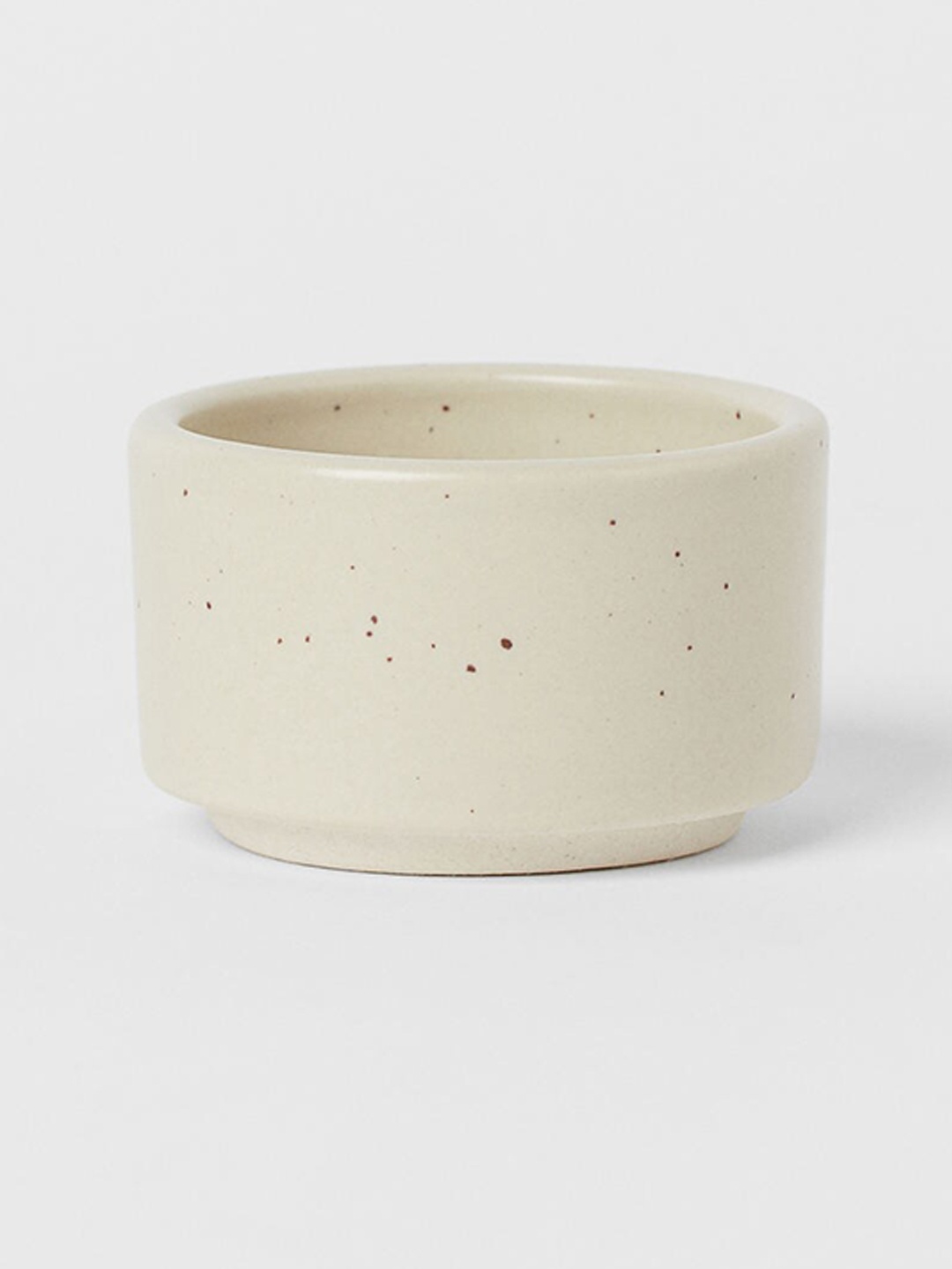 

H&M Off White Solid Stoneware Tealight Holder