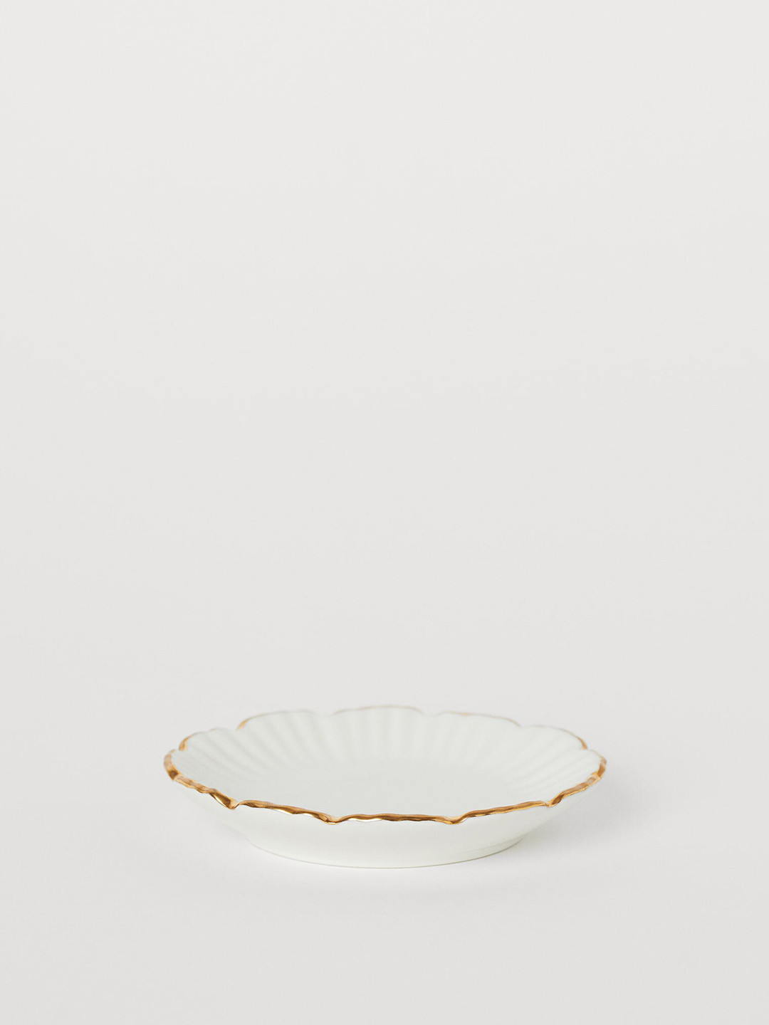

H&M White & Gold Toned Textured Porcelain Mini Plate