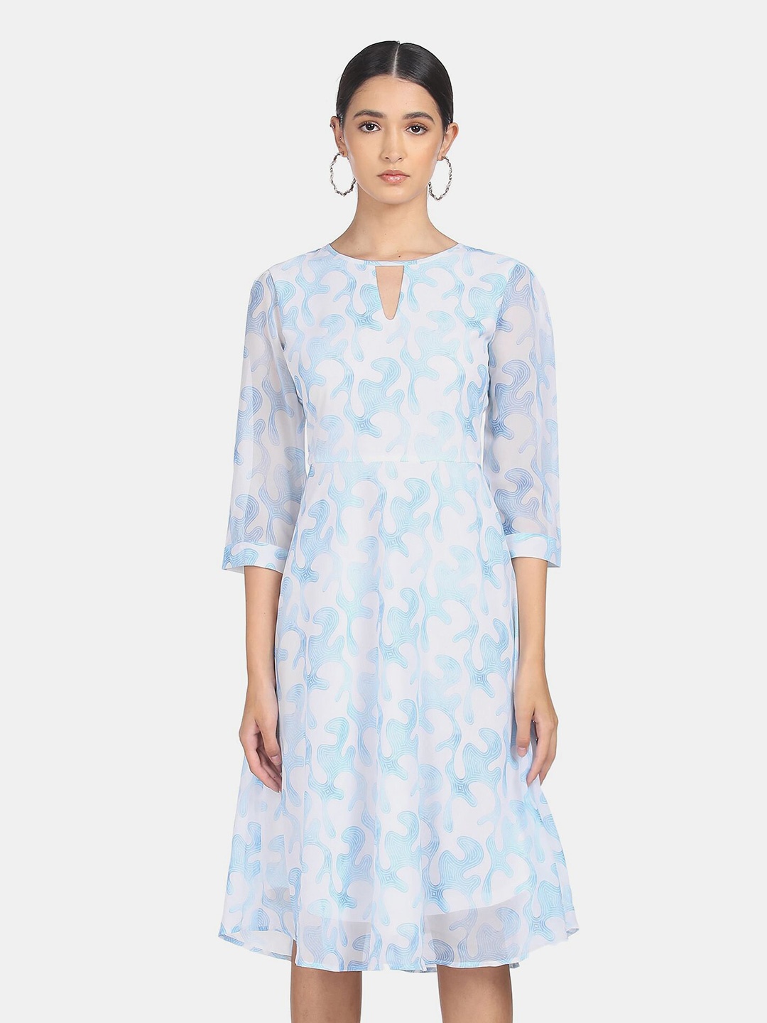 

SHFFL White & Blue Keyhole Neck A-Line Dress