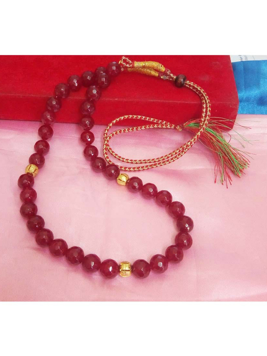 

RICH AND FAMOUS Red & Gold-Plated Agate & Quartz Stone Brass Necklace