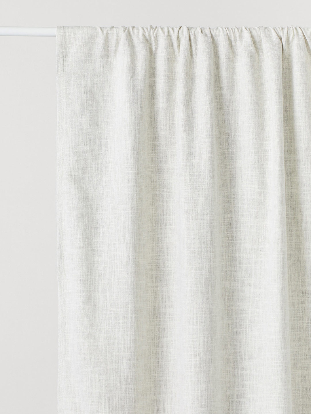 

H&M White Solid 2 Pack Blackout Curtains
