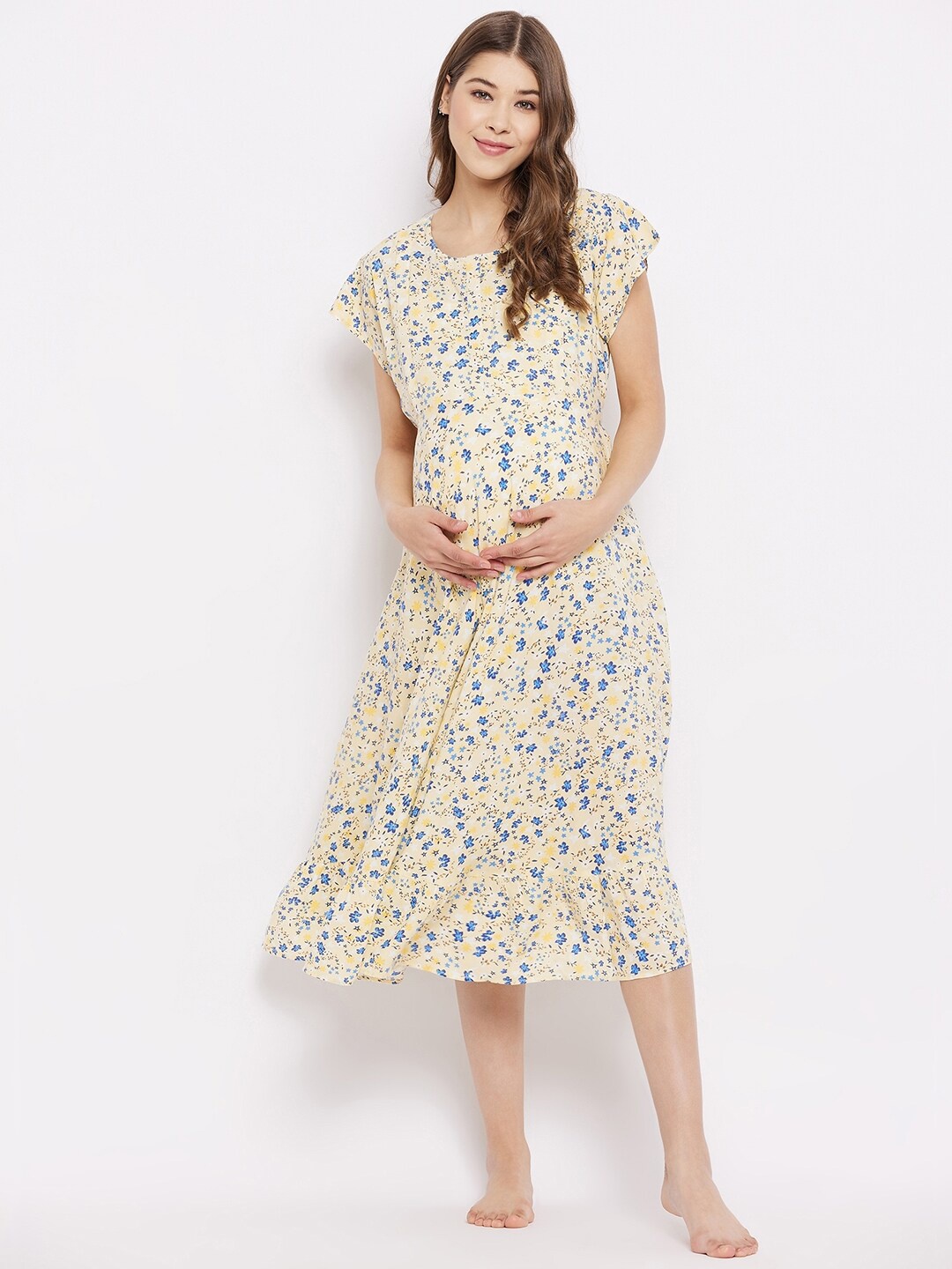 

Hypernation Yellow Printed Maternity Nightdress
