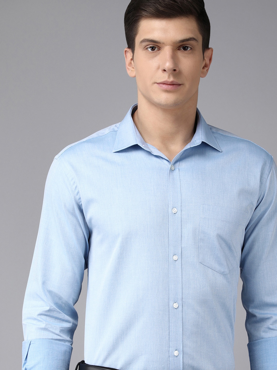 

Park Avenue Men Blue Self Design Slim Fit Pure Cotton Formal Shirt