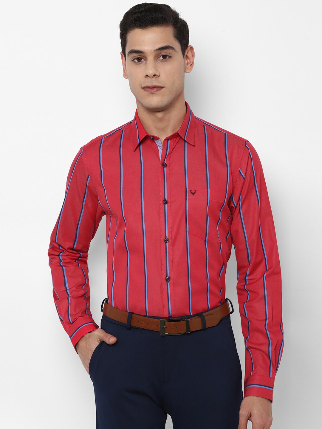 

Allen Solly Men Red Slim Fit Striped Cotton Formal Shirt