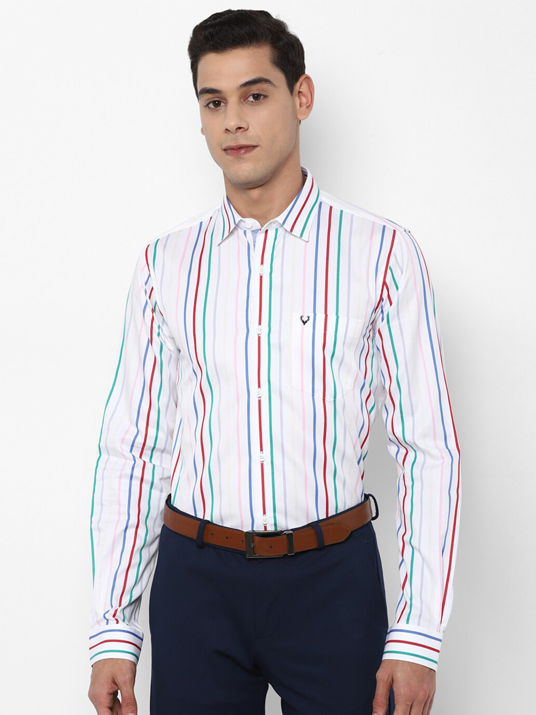 

Allen Solly Men White Slim Fit Striped Cotton Formal Shirt