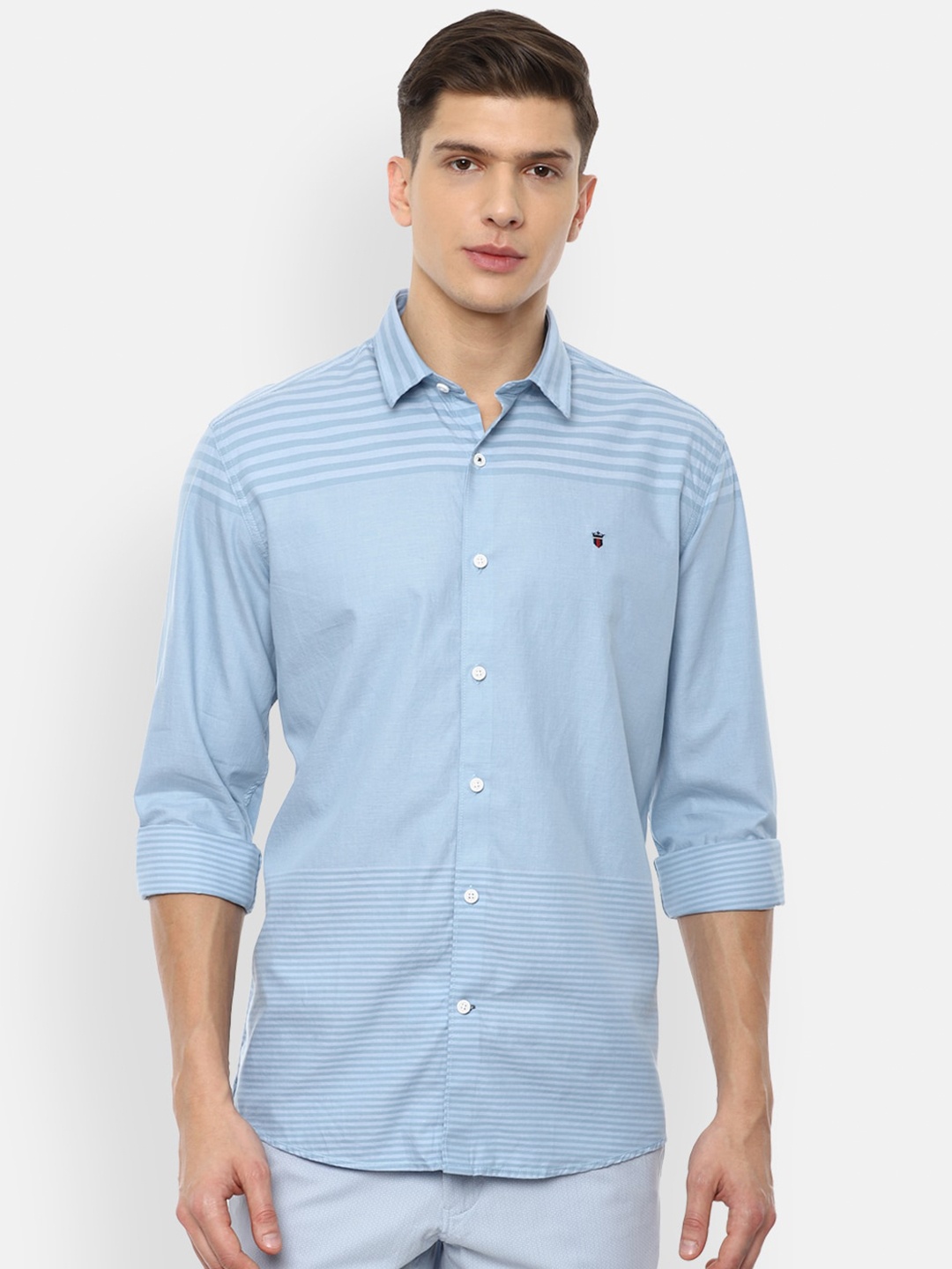 

Louis Philippe Sport Men Blue Cotton Slim Fit Casual Shirt