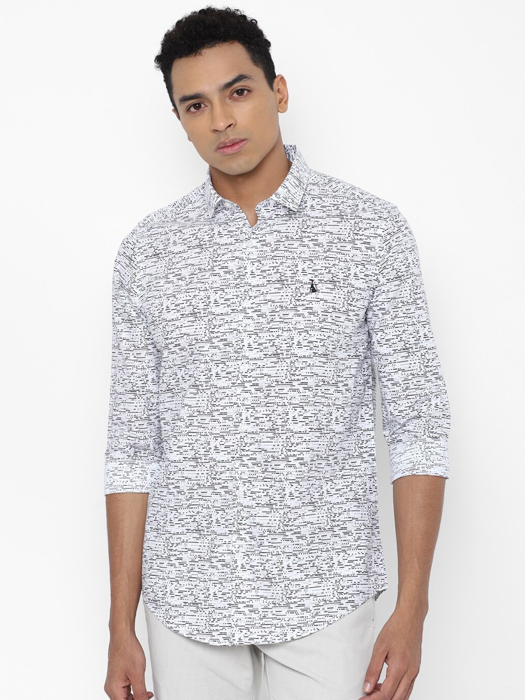 

SIMON CARTER LONDON Men White Slim Fit Printed Casual Shirt