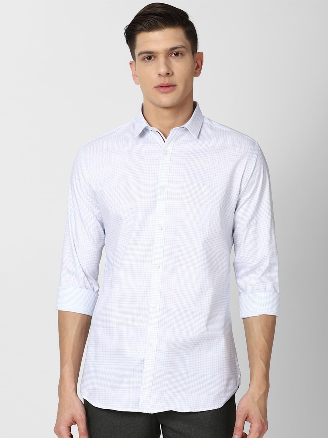 

V Dot Men White Slim Fit Checked Cotton Casual Shirt