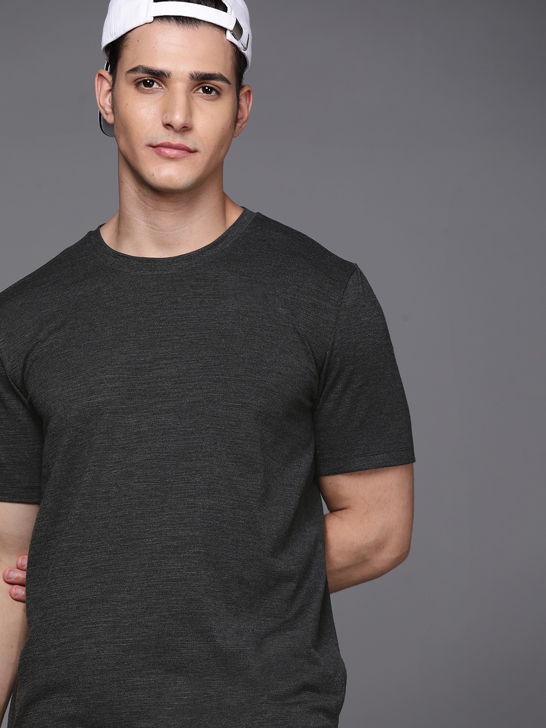 

ADIDAS Men Charcoal City Elevated Solid Aeroready Training Sustainable T-shirt