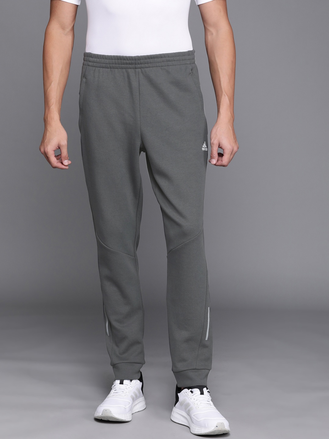 

ADIDAS Men Charcoal Grey Solid GU FL Joggers